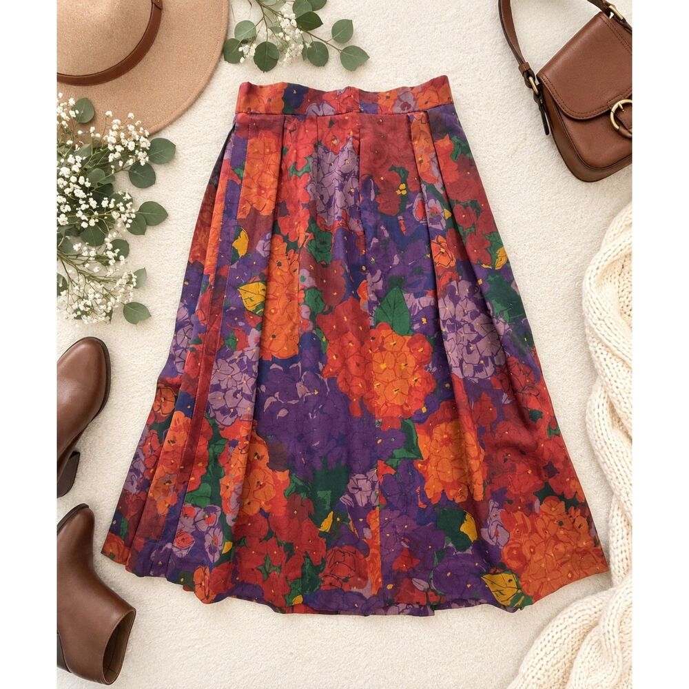 Vintage Geiger Austria Floral Pleated Midi Skirt Size 34 Made in Austria